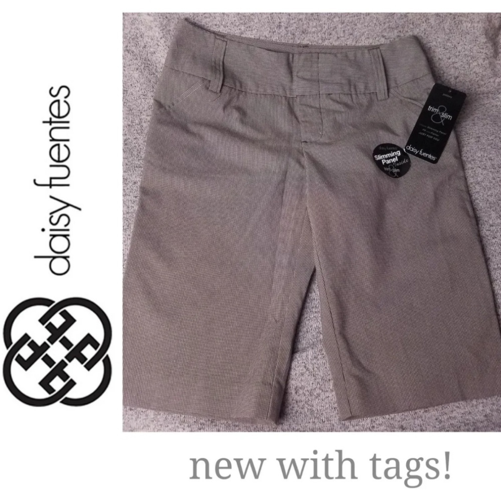 Daisy Fuentes trim & slim long shorts